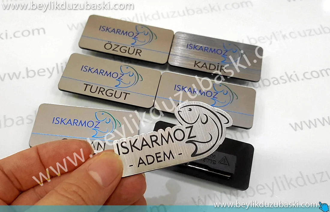 özel kesim yaka isimliği, personel yaka kartı üretimi beylikdüzü yaka isimliği