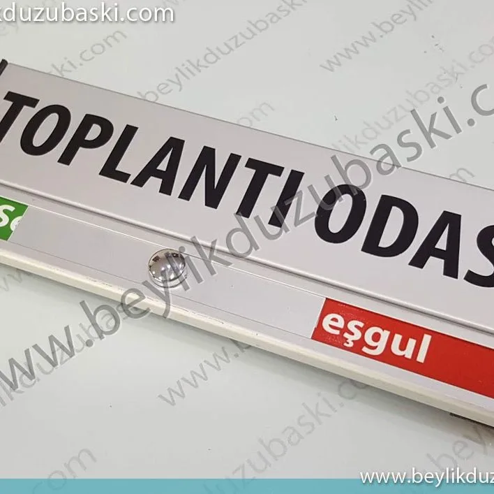 toplantı odası, kapı isimliği, serbest ve meşgul, sürgülü kapı tabelası, imalatı, yapılmaktadır, alüminyum kapı isimliği, kaliteli kapı tabelası