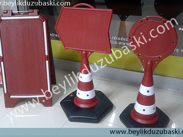 Park dubası baskıları,trafik dubaları satışı ve baskıları, değişik ebatlarda ve şekillerde park dubası satışı yapılmaktadır, Park dubaları için firmamızı ziyaret edebilirsiniz.
