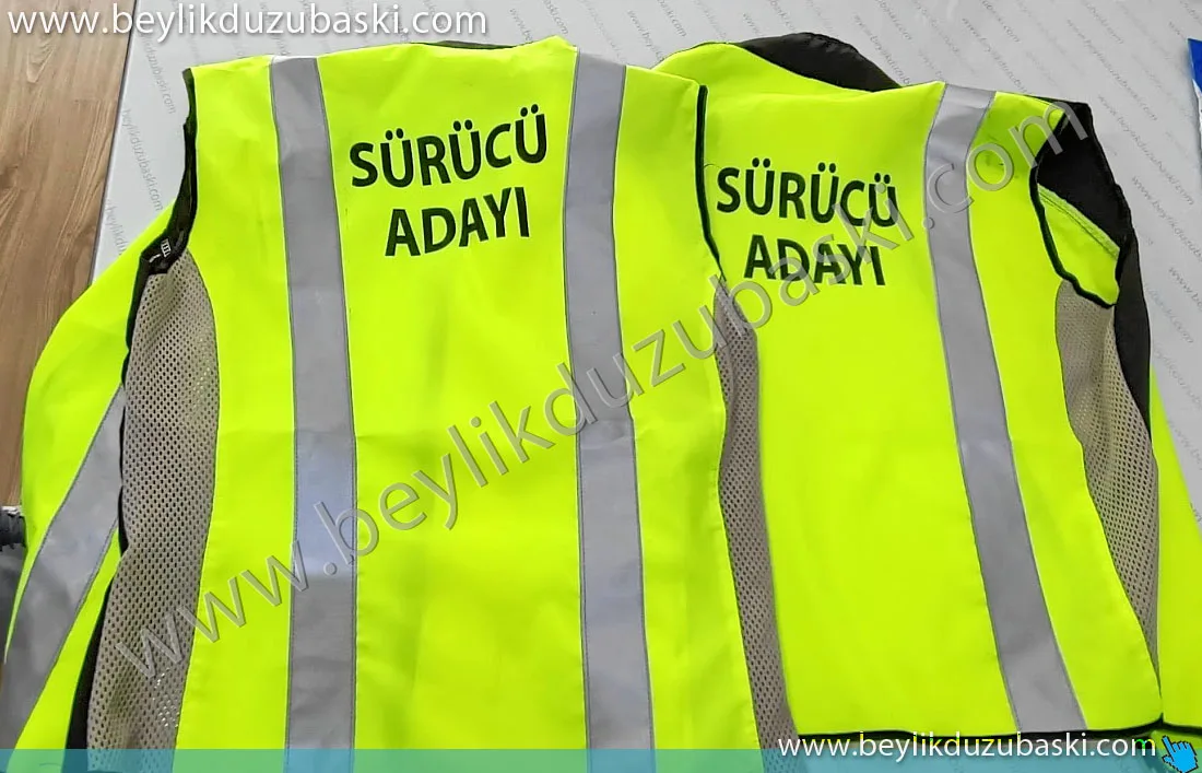 sürücü adayı, fosforlu yelek, baskılı iş yeleği, sürücü kursu için yelek baskısı, fosforlu yelek baskıları, beylikdüzü yelek baskı
