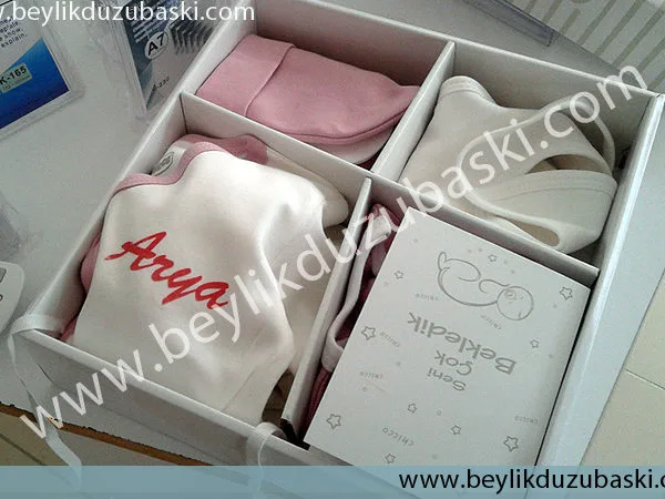 Bebek tshirt baskısı, Beylikdüzü t-shirt baskısı, Yenidoğan, bebek zıbın takımına, baskı, örneğimizdir, pamuklu ve sentetik, ürünler üzerine baskı, yapılmaktadır,  Beylikdüzü tshir baskıları, Bebek tshirt baskısı, Bebek tshirtleri, baskısı, beylikdüzü, t-shirt baskısı, esenyurt, silivri, hadımköy, t-shirt baskıları