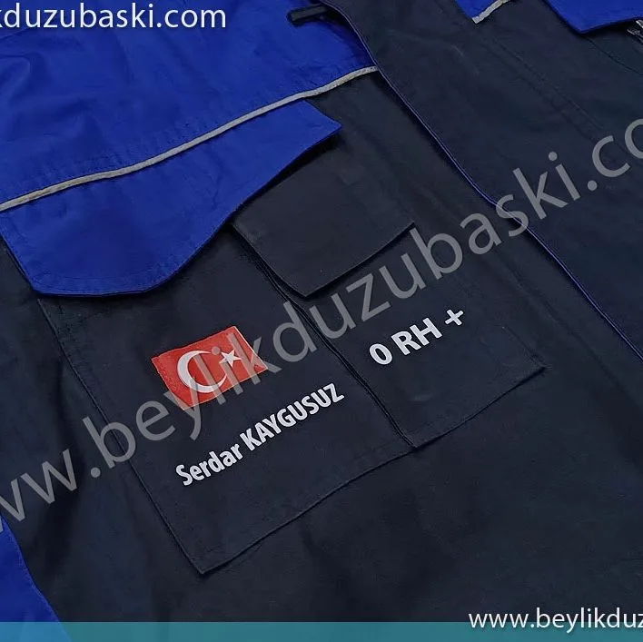 iş yeleğine isim ve bayrak baskısı, kan gurubu baskısı, beylikdüzü iş yeleği baskısı, mont baskısı, isim ve firma logo baskıları, acil mont baskıları