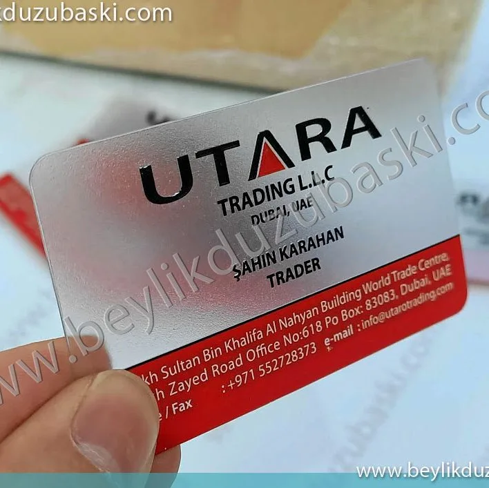 şeffaf kartvizit, beylikdüzü, şeffaf kart baskısı, kaliteli kartvizit baskıları yapılmaktadır, farklı ve kaliteli kartvizit, baskı seçenekleri sunulmaktadır, beylikdüzü matbaa baskı merkezi