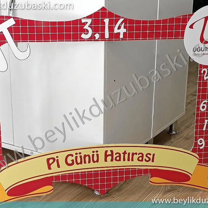 pi çerçevesi, uğur koleji için, özel renklendirmeli, özel tasarımlı, ürün yapılmıştır, istenilen ebatta üretilir, özel kesimli