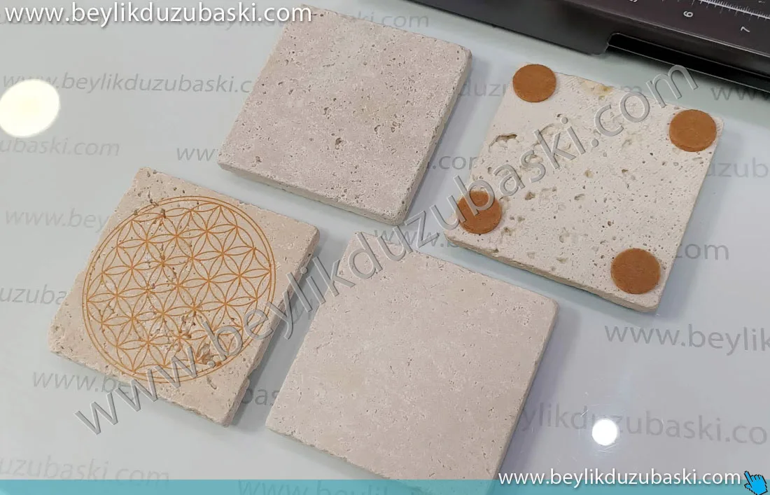 10x10 cm taş baskılı, bardak altı için kullanılan baskılı taşlar, altı keçeli, uv baskılı taş baskısı, traverten bardak altı baskısı, acil bardak altı baskıları, uv baskılı bardak altı baskısı