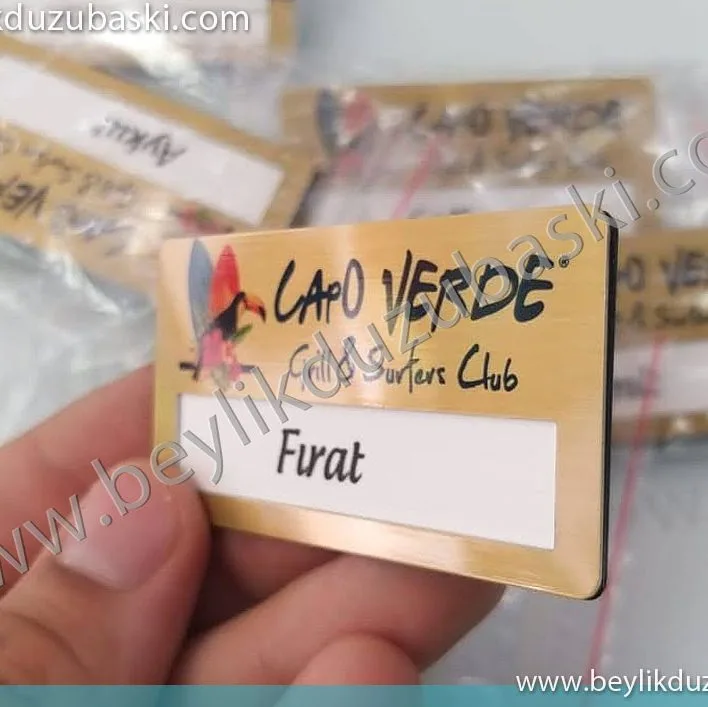 capo verde balık restoranı, için yapılan, metal yaka isimliği, kaliteli yaka kartı, moknatıslı ve iğneli, yaka isimliği, beylikdüzü yaka isimliği imalatı