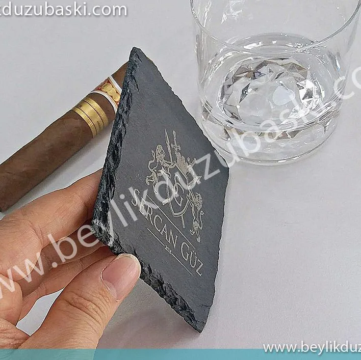 taş bardak altı, granit bardak altı, siyah bardak altı, kaliteli bardak altı, özel üretim bardak altı, lazer ile çıkmaz kazınmaz, silinmez baskılı
