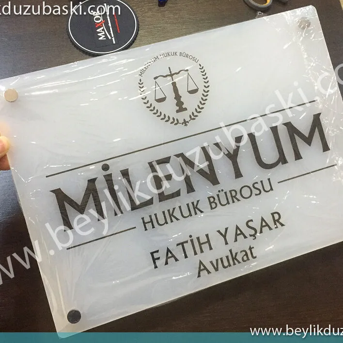 kapı isimliği, 25x35 cm standart ebat, kapı tabelası, dekoratif vidalı, kapı tabelası, hızlı üretim, aynı gün kargo, Grafik tasarım desteği, beylikdüzü, esenyurt, silivri, hadımköy, arnavutköy, kapı tabelası