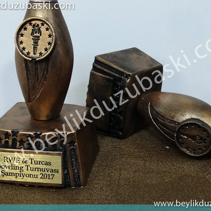 bowling cup, bowling tournament cup, bowling winner, bowling runner-up, 1.2.3. trophy trophies, 3-piece championship trophy, unboxed, for table top, trophy bowling kupası, bowling turnuva kupası, bowling birincisi, bowling ikincisi, 1.2.3. ödül kupaları, 3lü şampiyonluk kupası, kutusuz, masa üzeri kullanım için, kupa 3 lü set fiyatıdır