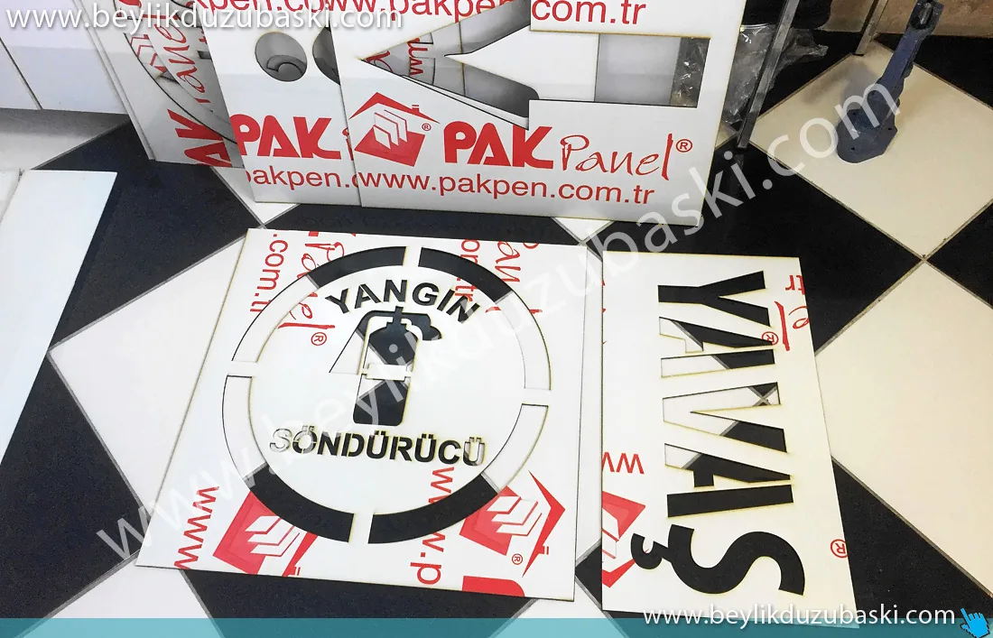 Boyama Şablonu, Logo ve yazı, duvar, makine, yer ve ürün üzerine şablon baskı