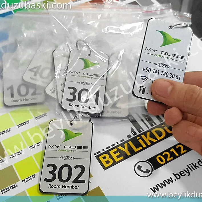 Otel için kapı isimliği üretimi, logolu, otele özel, kaliteli ve yıpranmaz ürün, kaliteli, özel üretim, otel anahtarlık, az adet yapılır, 5 mm pleksi, altın ve gümüş renk seçeneği, hızlı üretim, tasarım desteği, otel anahtarlık, özel tasarım anahtarlık, logo ve kapı numarası yazılı, butik otel anahtarlık, kaliteli özel üretim anahtarlık Door name tag production for hotel, logo, hotel-specific, quality and wear-free product, high quality, special production, hotel key chain, few pieces, 5 mm plexiglass, gold and silver color option, fast production, design support, hotel key chain, special design key chain , boutique hotel keychain with logo and door number inscribed, high quality custom made keychain