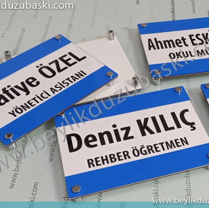 plkesi, kapı tabelası, acil üretim, içi değişen ürün, kaliteli malzeme, isteğe özel tasarım