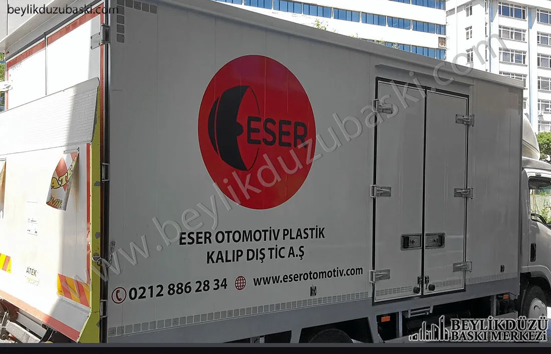 kamyonet kasasına baskı, reklam baskısı, kaliteli reklam giydirmesi, beylikdüzü araç giydirme, tasarım desteği verilir, aynı gün araç giydirmesi