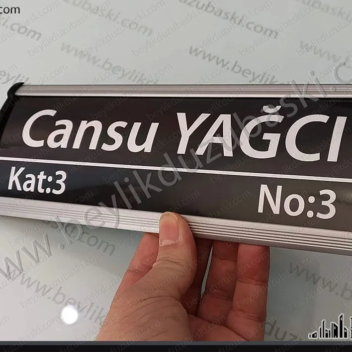 alüminyum kapı tabelası, kapı isimliği, aynı gün üretim ve kargo imkanı, kaliteli kapı tabelası, yazısı değişebilen tabela