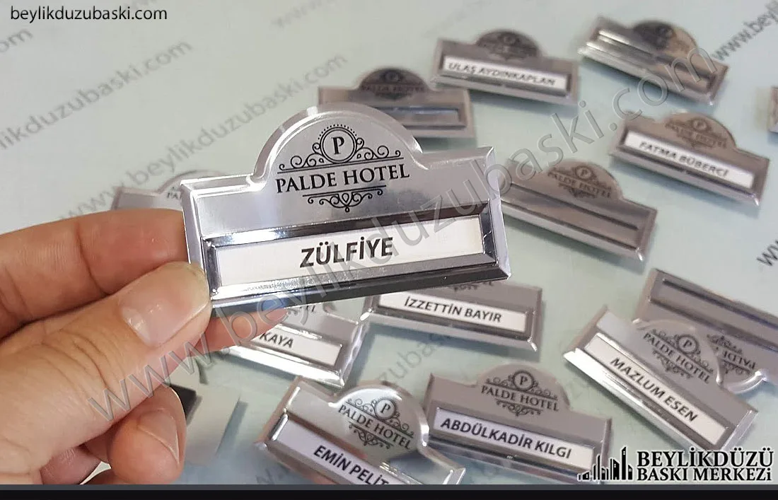 personel yaka isimliği, kaliteli yaka isimliği, içi değiştirilebilir, yaka isimliği, hızlı üretim, aynı gün kargo, personel yaka kartı, isimlik