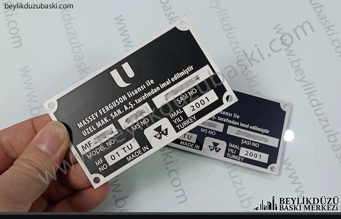 uzel, massey ferguson, traktör şase numarası, dış mekan dayanıklı, lazer ile işlemeli, kaliteli ürün, metal plaka, araç şase numarası, baskılı metal plaka