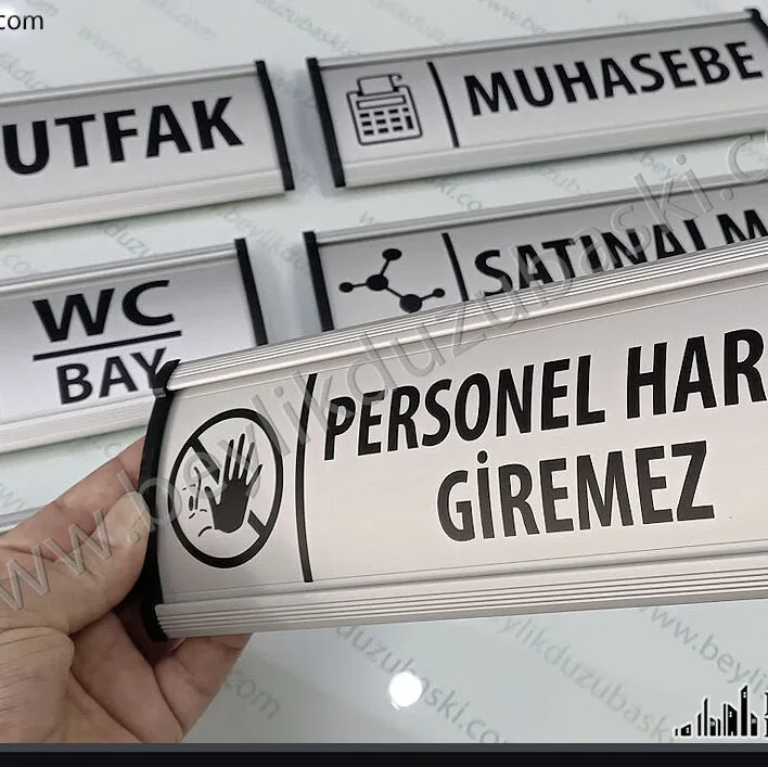 Alüminyum kapı isimliği, kapı tabelası, hızlı üretim, aynı gün teslimat, uygun fiyat, dekoratif bombeli kapı tabelası, dayanıklı, yıllarca kullanım
