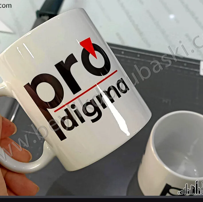 logolu kupa bardak baskı, mug, çay ve kahve bardağı baskı, hediye bardak baskı, seramik, porselen, kupa bardak baskı, hızlı üretim, aynı gün gönderim, baskılı kupa bardak