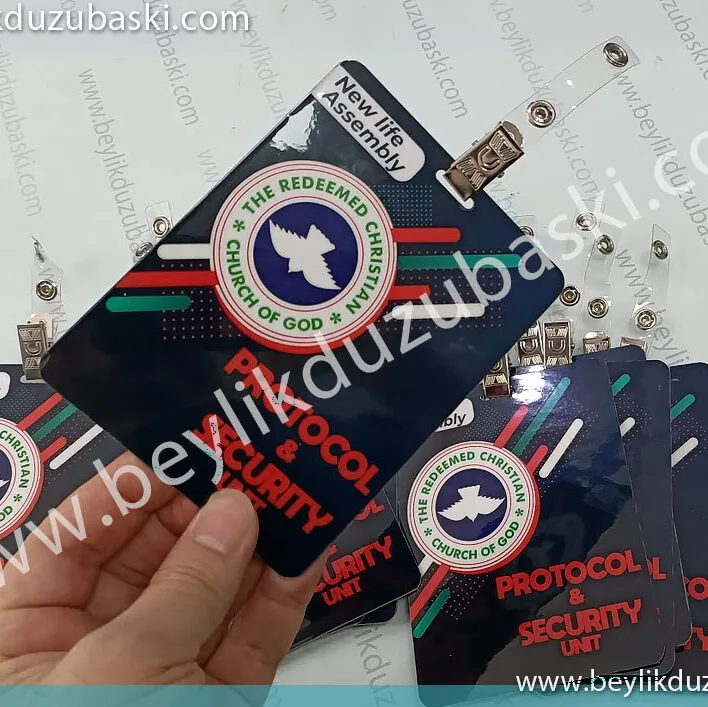 protokol yaka kartı, klipsli yaka kartı, pvc ile yapılan yaka kartı, 10x15 cm standart pvc yaka kartı, 2 yüzey baskılı, yaka isimliği imalat, üretim, hızlı işlem