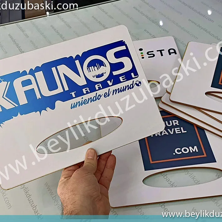 karşılama tabelası, 5 mm plastik, 2 yüzey baskılı personel karşılama tabelası, yolcu karşılama tabelası, logo baskılı vip karşılama pankart, döviz, afiş, 5 mm dekota, plastik, karşılama tabelası