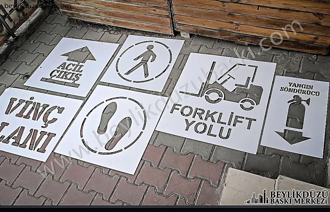 foklift şablon, yaya yolu şablon, acil çıkış şablon, vinç şablon, yangın söndürme şablon, boyama şablon kesimi, plastik malzeme, aynı gün gönderim, tasarım desteği Fabrika içlerinde yönlendirme için, boyama şablon üretimi, forklift şablon, yaya yolu şablon, acil çıkış şablon, vinç şablon, yangın söndürme şablon, boyama şablon kesimi, plastik malzeme, aynı gün gönderim, tasarım desteği