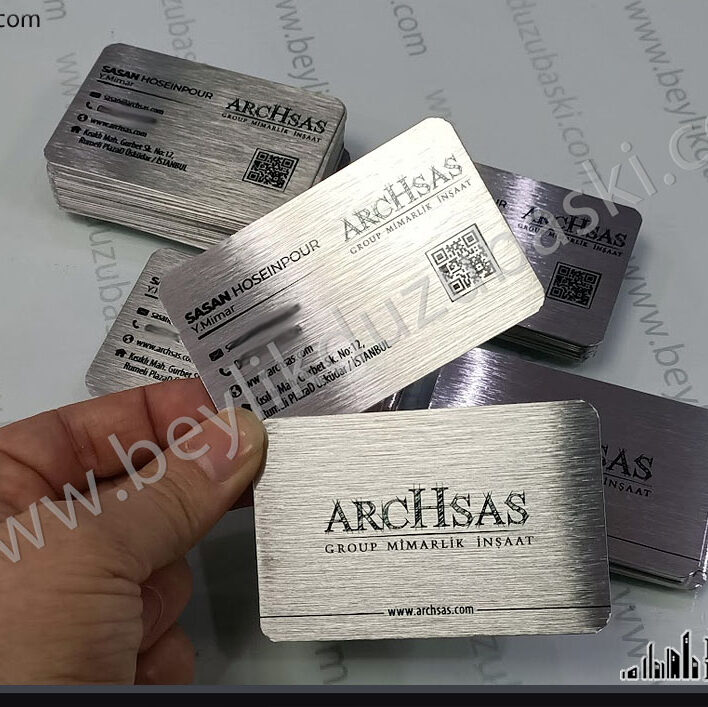 metal kartvizit, hızlı üretim 3-4 saat de teslim, 1 yüzey baskılı ürün fiyatıdır, adede ve 2 yüzey baskı fiyatları farklıdır, çelik kart, alüminyum kart, hızlı üretim