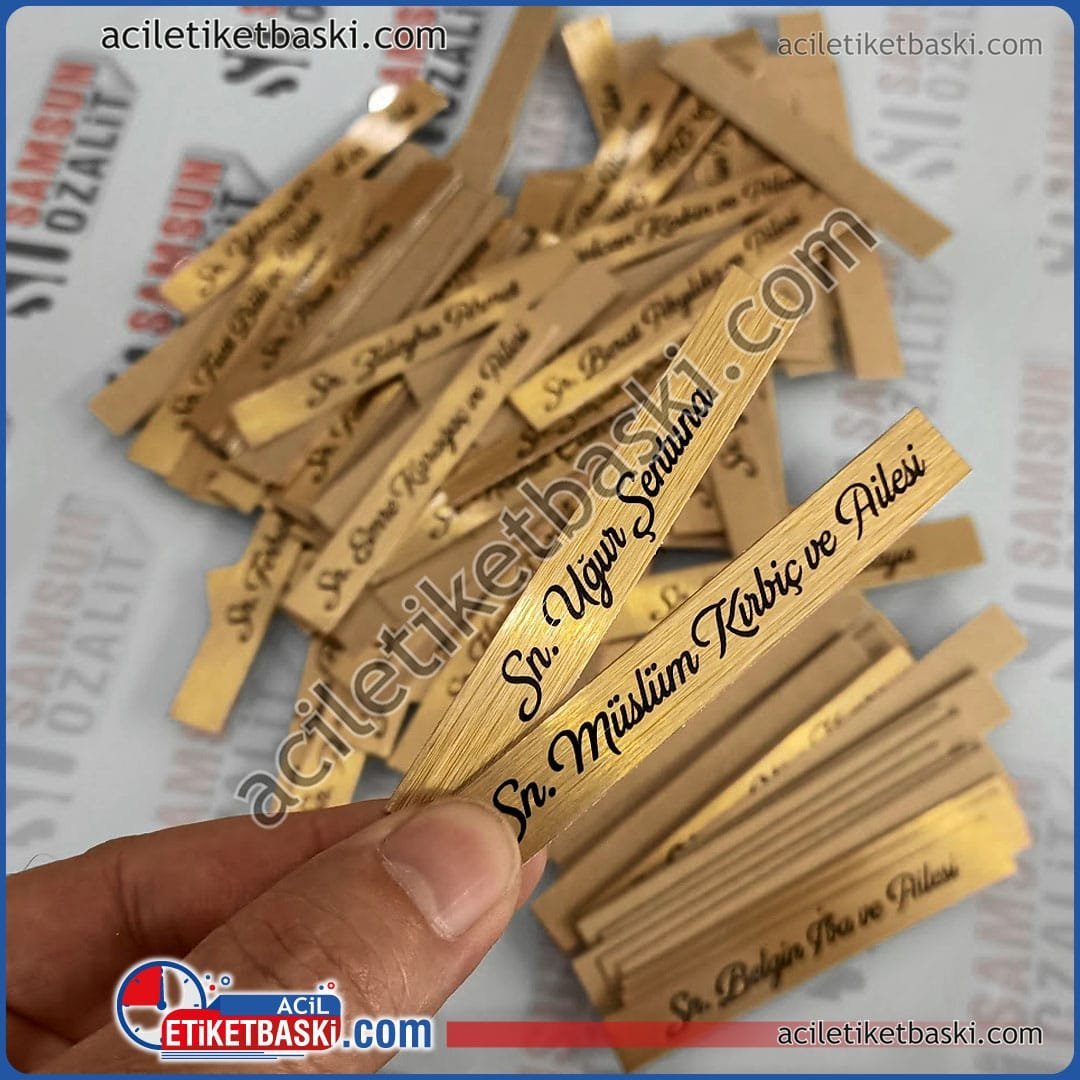 Altın Görünümlü Fırçalı Paslanmaz Metal Etiket ve Dekoratif Marka Baskısı